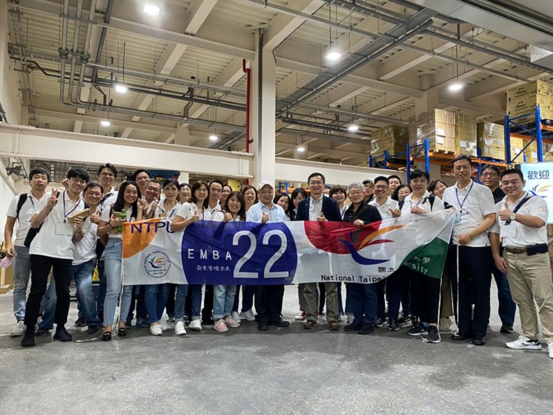 EMBA 22